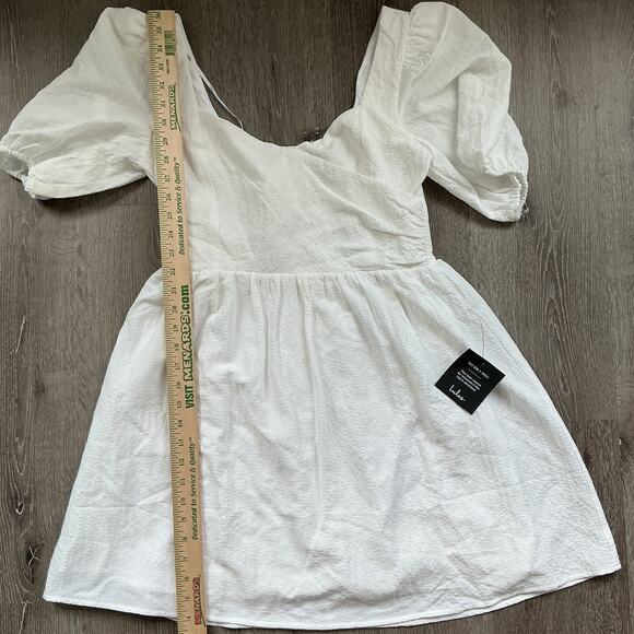NWT Lulus Little Bit In Love White‎ Surplice Puff Sleeve Mini Dress Medium - Picture 10 of 13